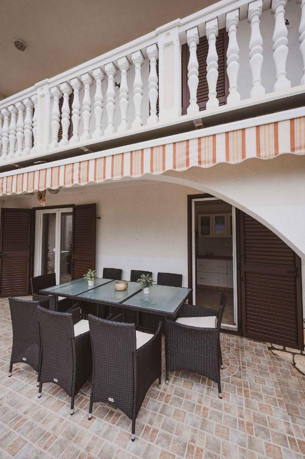 Holiday Home In Klimno - Insel Krk 42238 Exterior foto