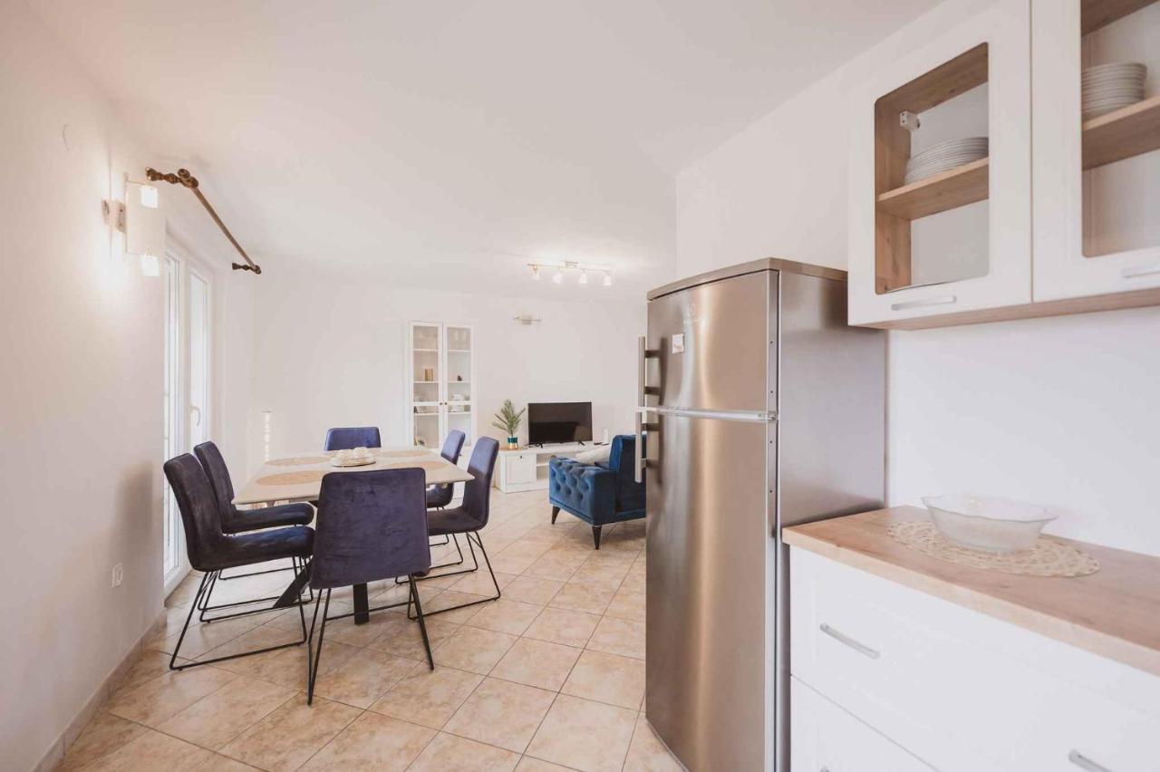Holiday Home In Klimno - Insel Krk 42238 Exterior foto